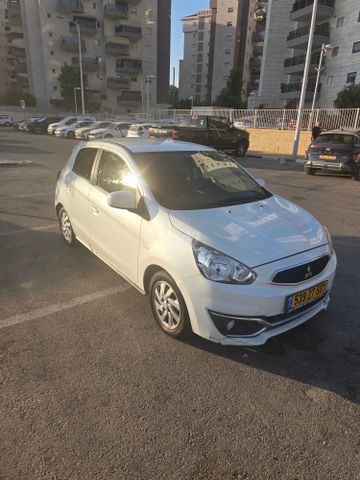 מיצובישי ספייס סטאר
