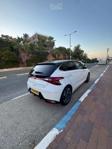 יונדאי i20