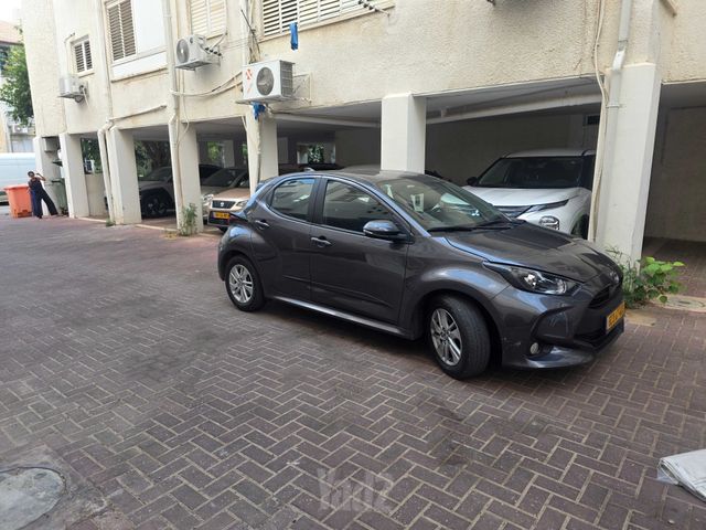 מודעת רכב טויוטה יאריס
