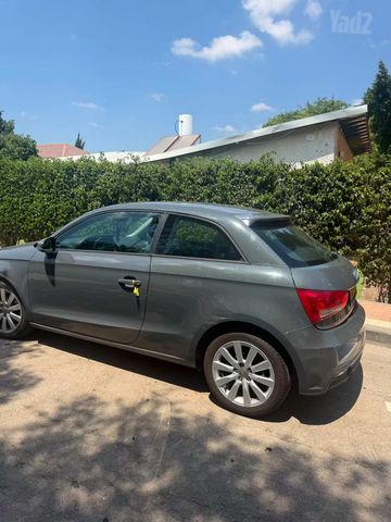 מודעת רכב אאודי A1
