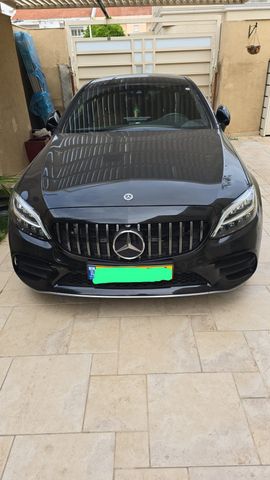מודעת רכב מרצדס-בנץ C-class