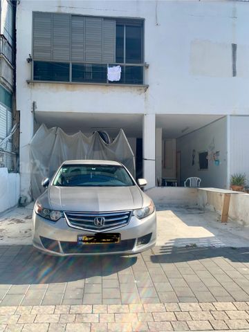 מודעת רכב הונדה אקורד