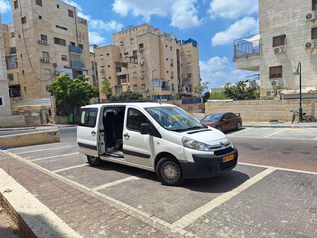 סיטרואן ג'אמפי