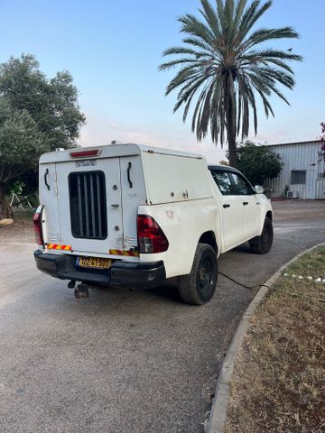 טויוטה היילקס