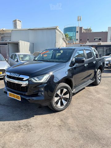 איסוזו די-מקס