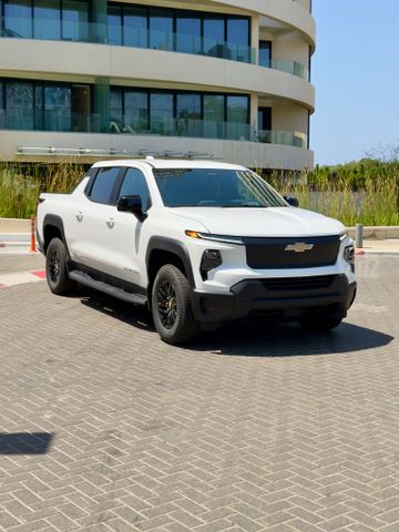 מודעת רכב שברולט סילברדו EV 1