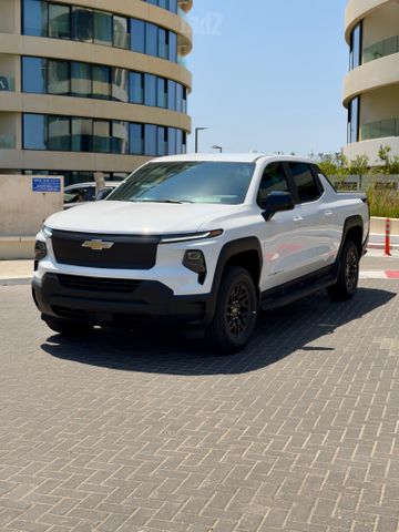 מודעת רכב שברולט סילברדו EV
