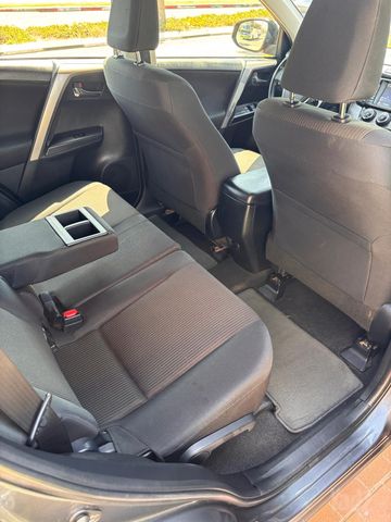 טויוטה RAV4