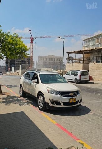 מודעת רכב שברולט טראוורס