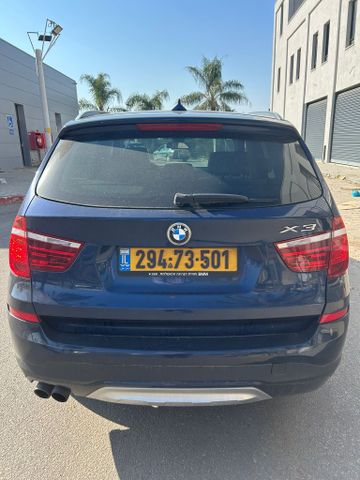 ב מ וו X3