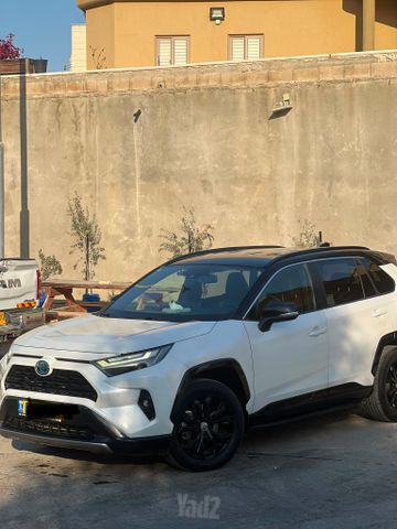 מודעת רכב טויוטה RAV4
