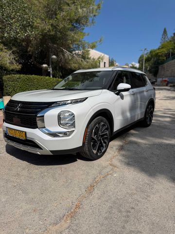 מודעת רכב מיצובישי אאוטלנדר