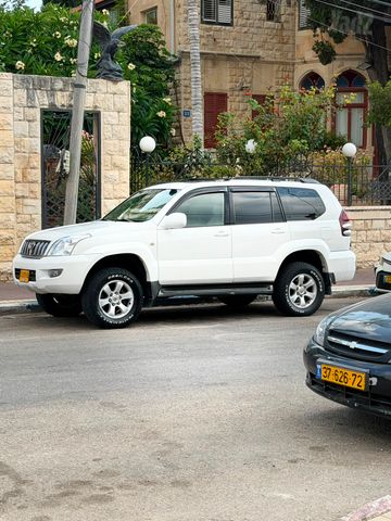 מודעת רכב טויוטה לנד קרוזר