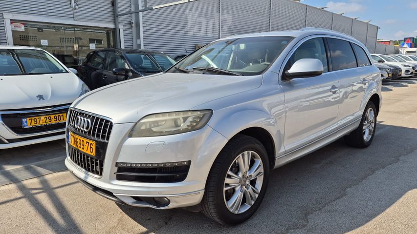 אאודי Q7