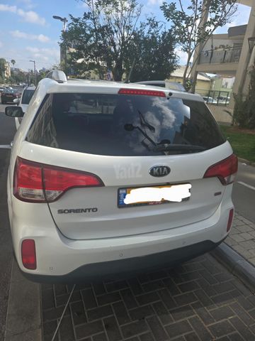 קיה סורנטו