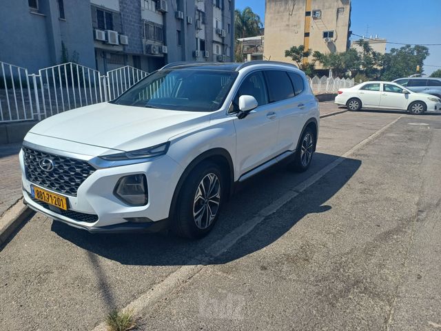 יונדאי סנטה פה