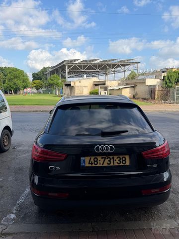 אאודי Q3
