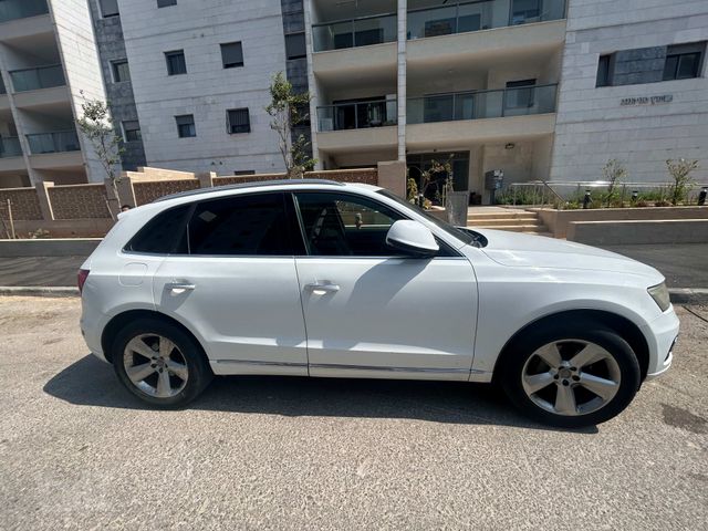 אאודי Q5