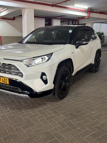 מודעת רכב טויוטה RAV4