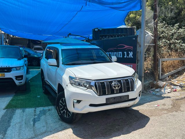 מודעת רכב טויוטה לנד קרוזר