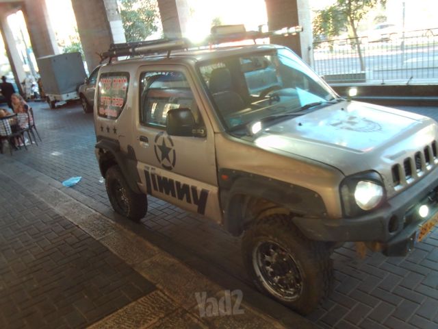 ג'ימני 4X4 JLX אוט׳ 1.3 (82 כ״ס)