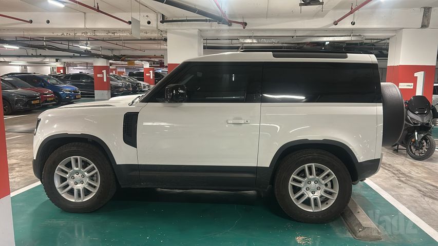 לנד רובר דיפנדר