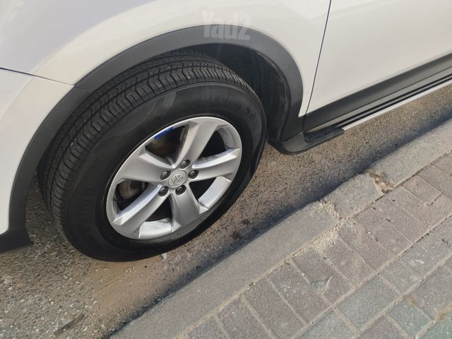 טויוטה RAV4