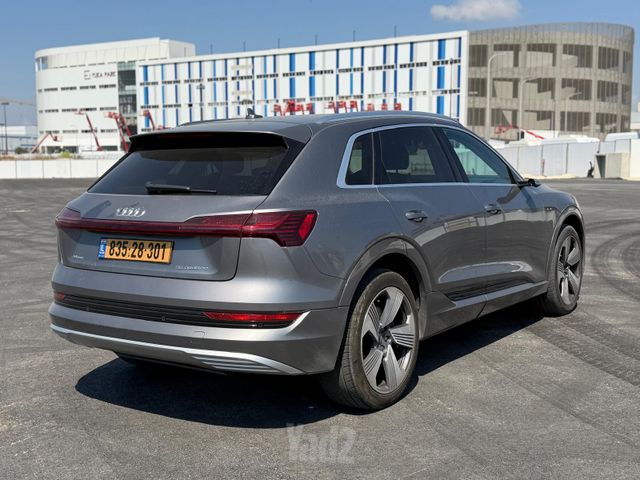 אאודי E-tron
