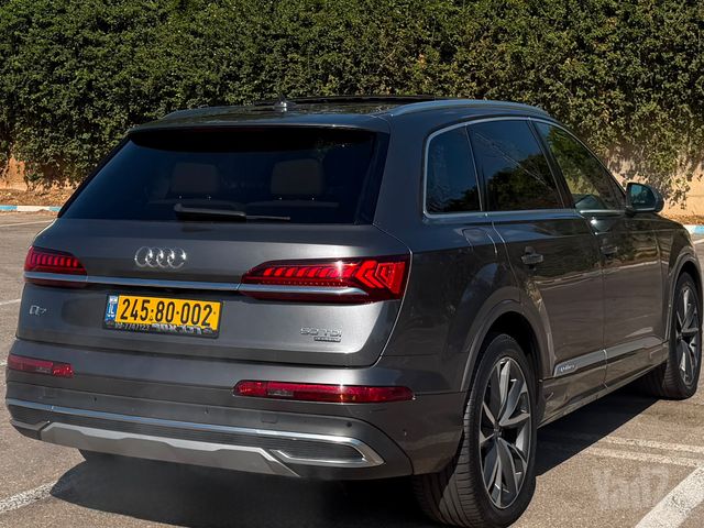 אאודי Q7