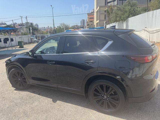 מודעת רכב מאזדה CX-5