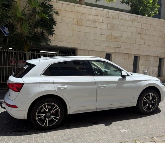 אאודי Q5