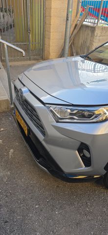 טויוטה RAV4
