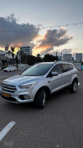 פורד קוגה