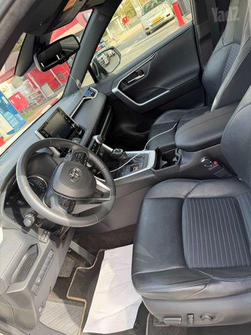 טויוטה RAV4