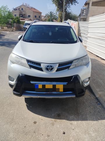 מודעת רכב טויוטה RAV4