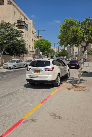 שברולט טראוורס