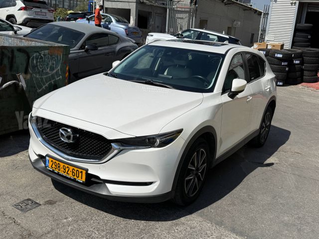 מודעת רכב מאזדה CX-5