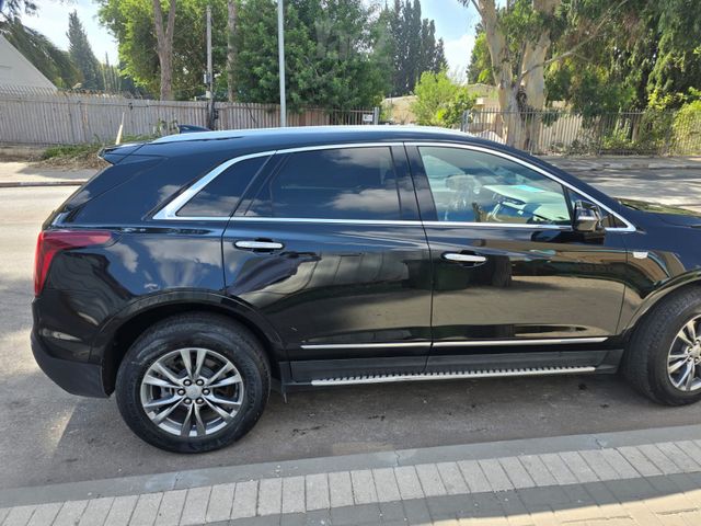 מודעת רכב קאדילק XT5