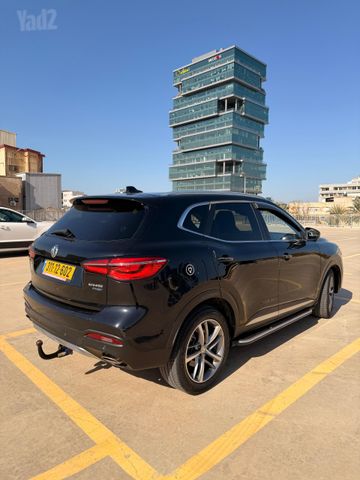 אם ג'י EHS PHEV