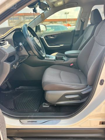 טויוטה RAV4
