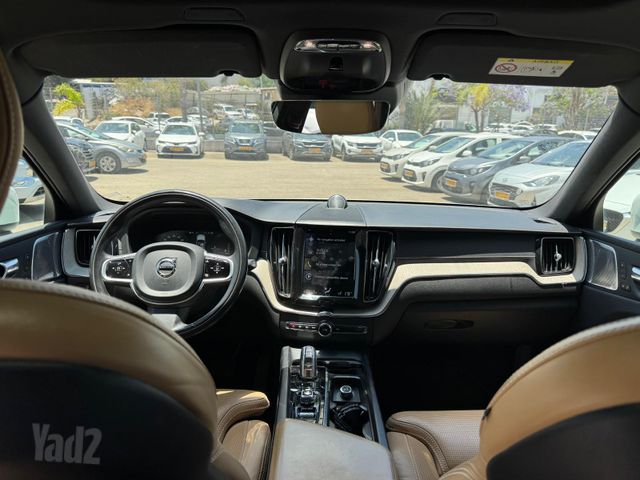 מודעת רכב וולוו XC60 2