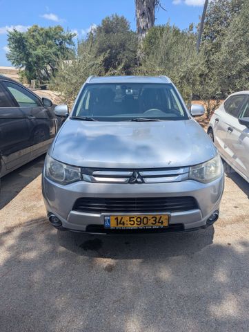 מודעת רכב מיצובישי אאוטלנדר