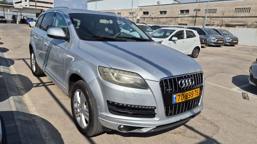אאודי Q7