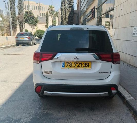 מודעת רכב מיצובישי אאוטלנדר