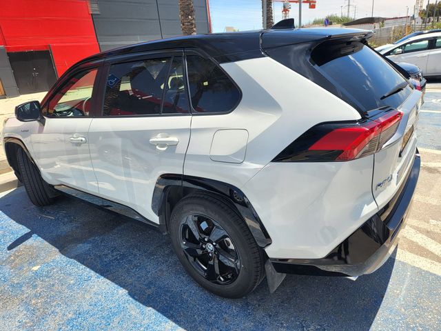 טויוטה RAV4