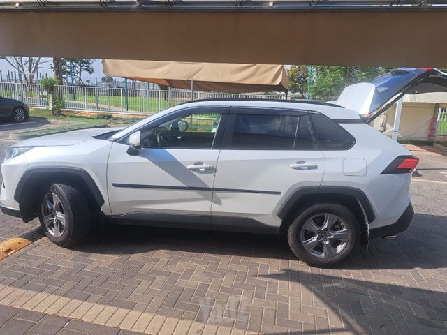 טויוטה RAV4