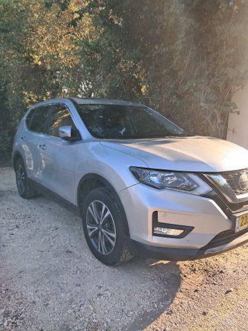 ניסאן אקס טרייל