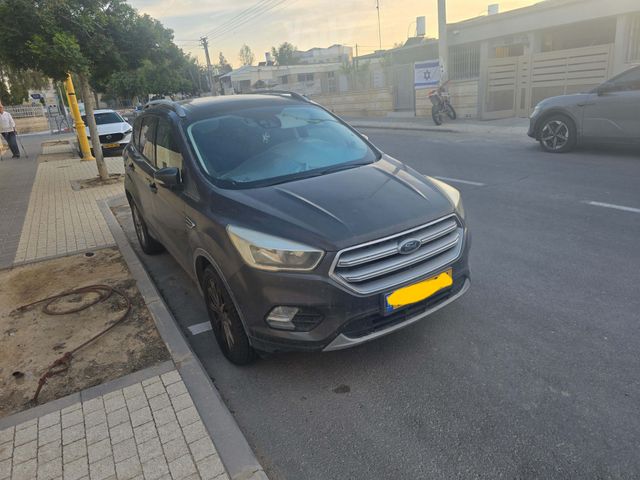 פורד קוגה