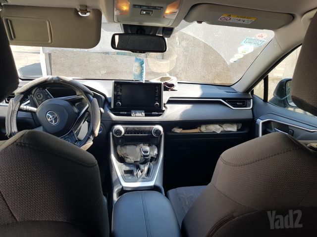 טויוטה RAV4