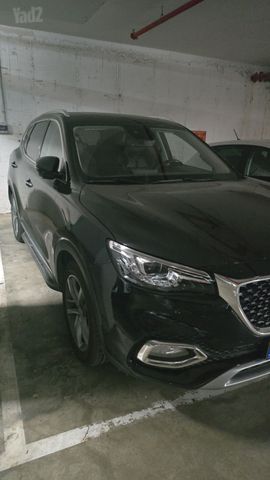 מודעת רכב אם ג'י EHS PHEV